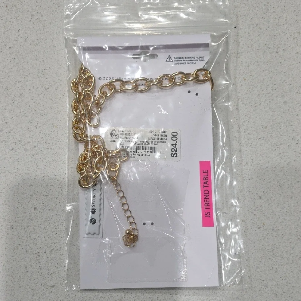 Jessica Simpson Gold Leopard Heart Pendant Necklace - Picture 7 of 7